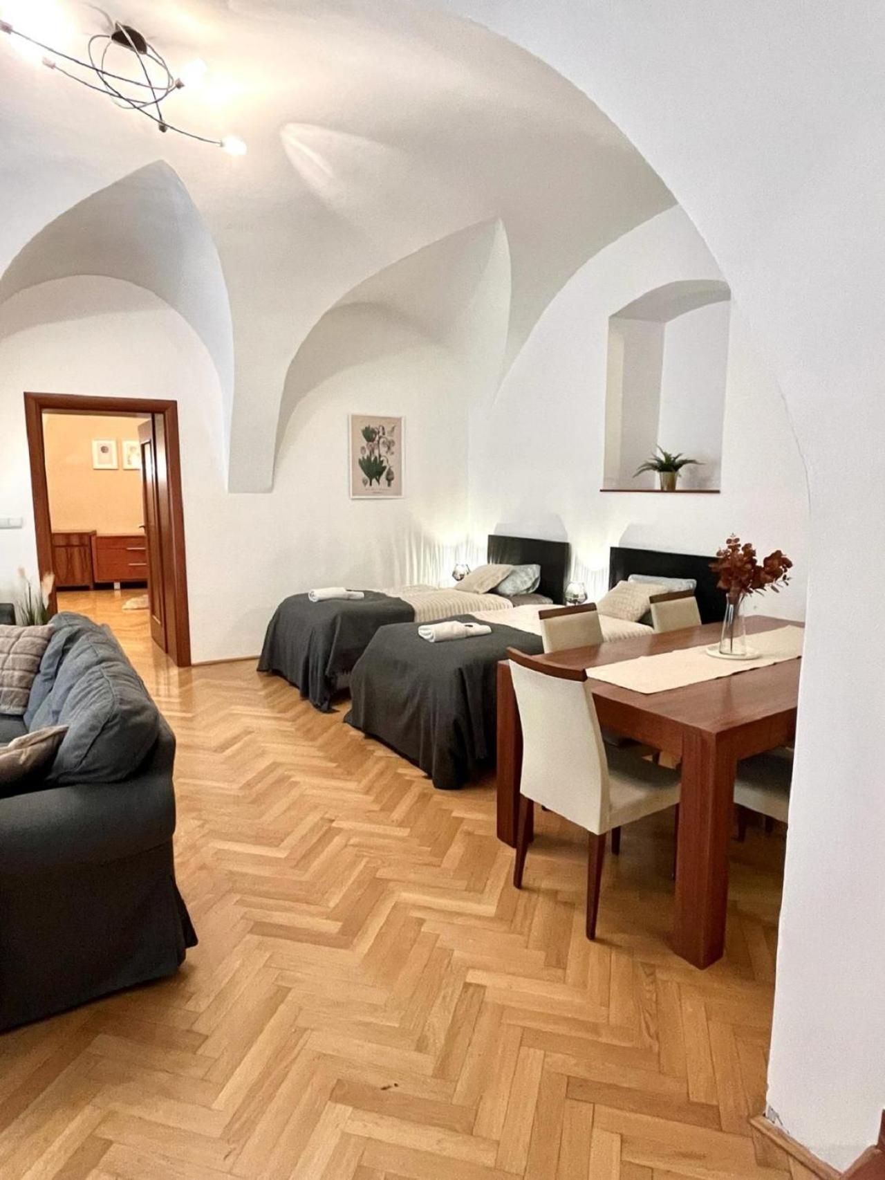 Apartment Sophie - Old Town Bratislava Exteriér fotografie