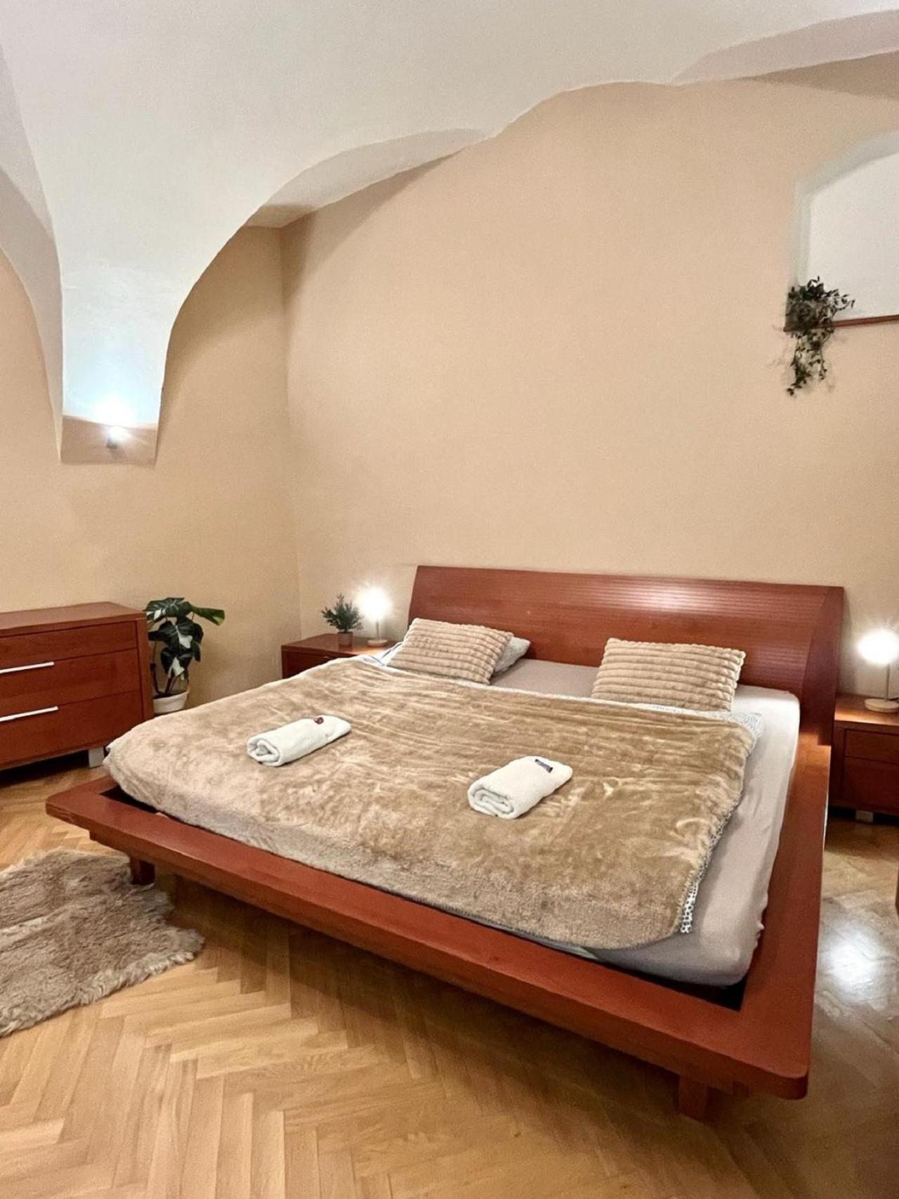 Apartment Sophie - Old Town Bratislava Exteriér fotografie